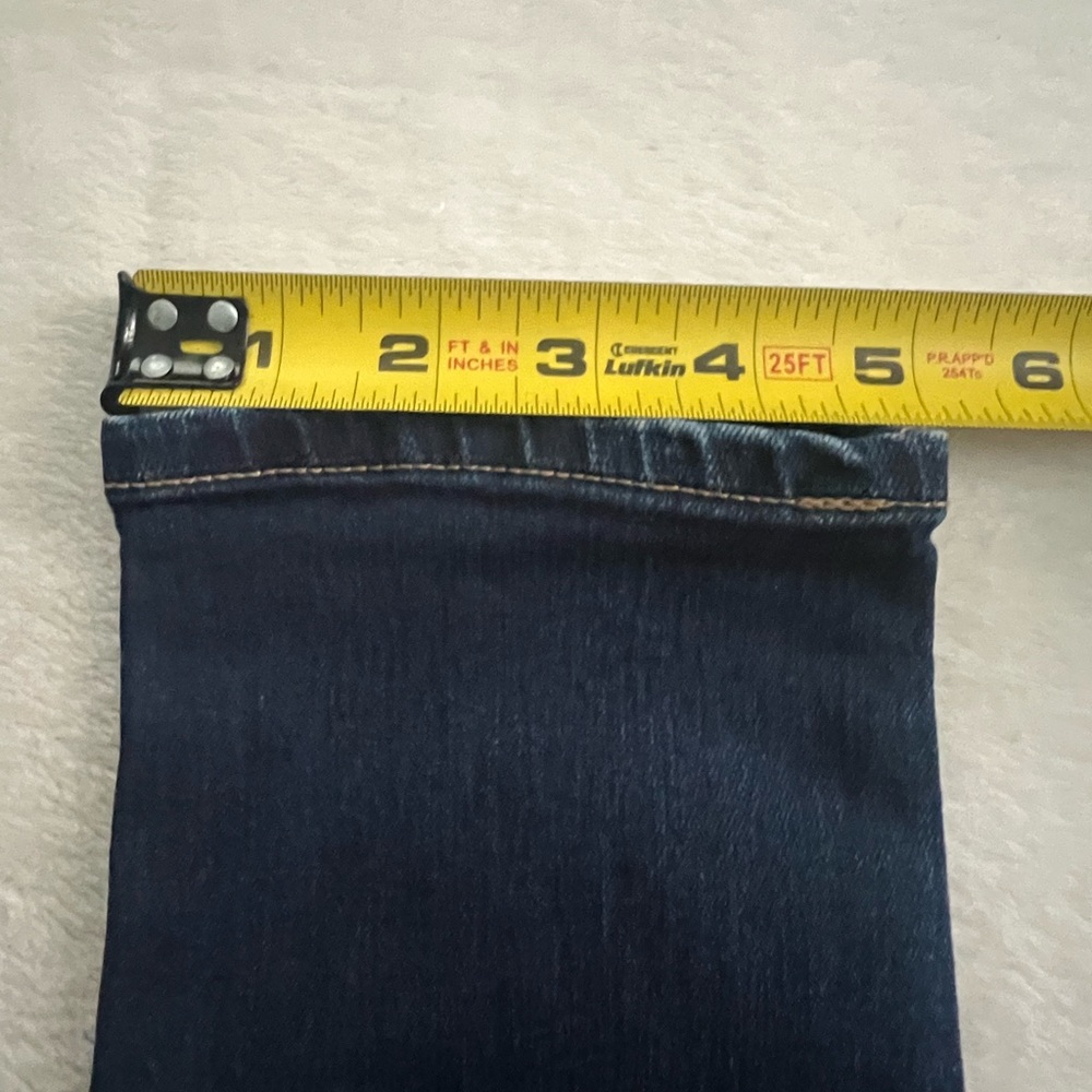 Levi's Blue 711 Skinny Jeans with Modern Stretch Fit, Size 28 - Picture 10 of 11